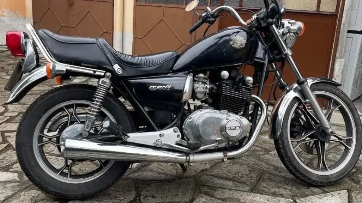 Suzuki GS 450 S (1982 - 89)  (4)