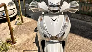 Honda SH 300 i ABS (2016 - 20)  (5)