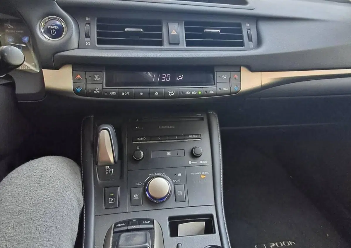 Lexus CT Hybrid F Sport (5)