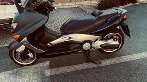Yamaha T-Max 500 Night Max (2007 - 08)  (4)