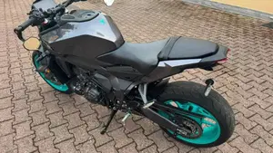 Yamaha MT-09 Y-AMT (2024 - 26)  (7)