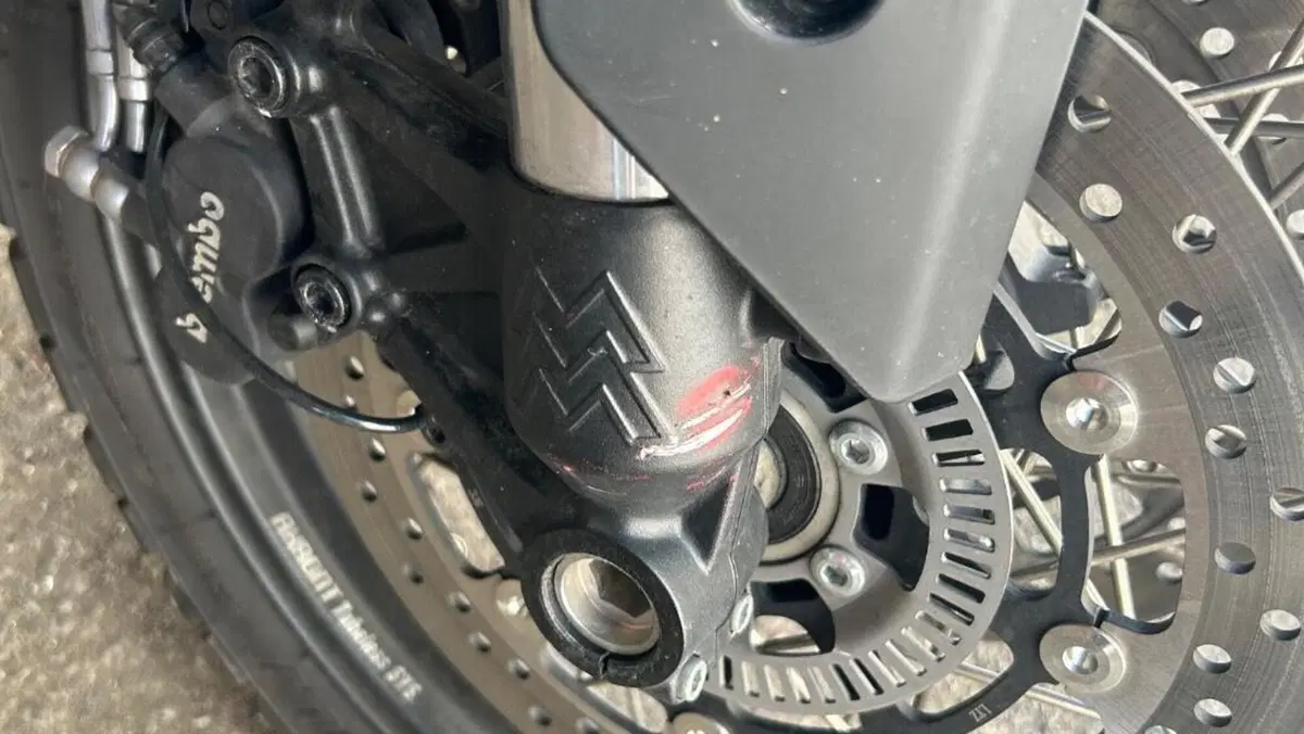 Moto Morini X-Cape 650 (2021 - 26)  (11)