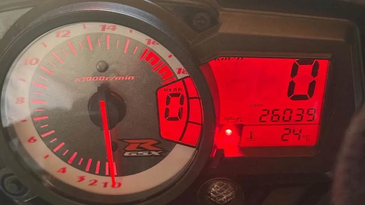 Suzuki GSX R 600 (2008 - 10)  (4)