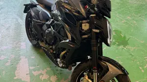 MV Agusta Brutale 800 RR (2021 - 25)  (3)