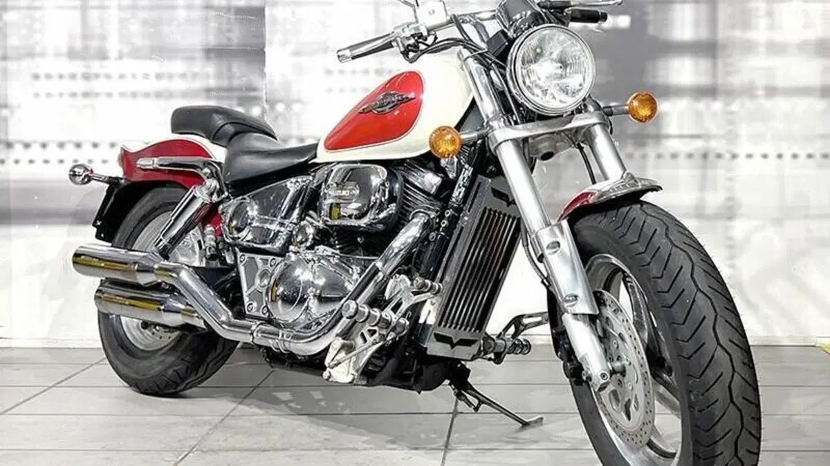 Suzuki Marauder VZ 800 