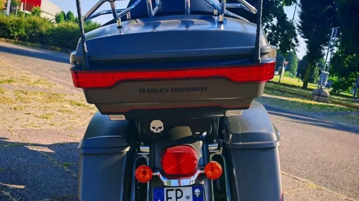 Harley-Davidson 114 Electra Glide Ultra Limited (2019) - FLHTK  (4)