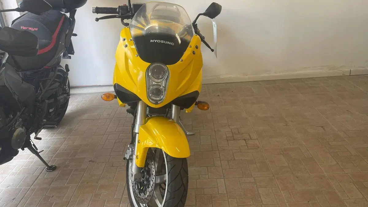 Hyosung Comet GT 650 R (2005 - 16)  (5)