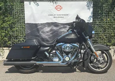 Harley-Davidson 1690 Street Glide (2011 - 13) - FLHX - Annuncio 10048277