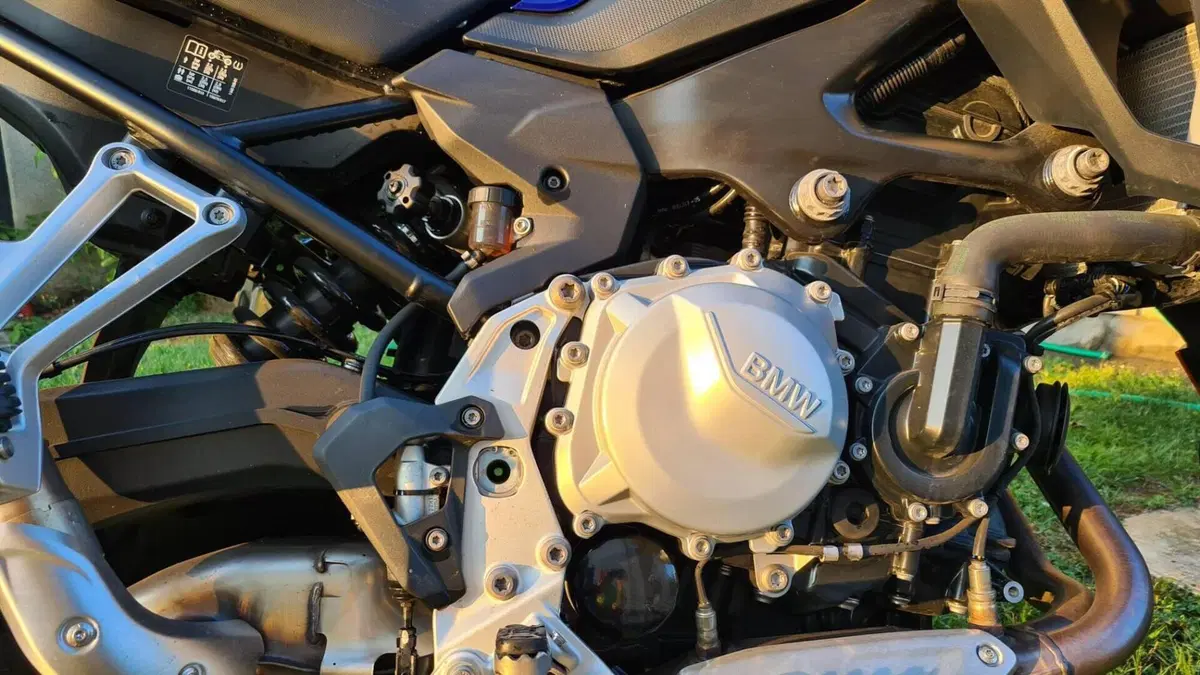 Bmw F 750 GS (2021 - 24)  (2)