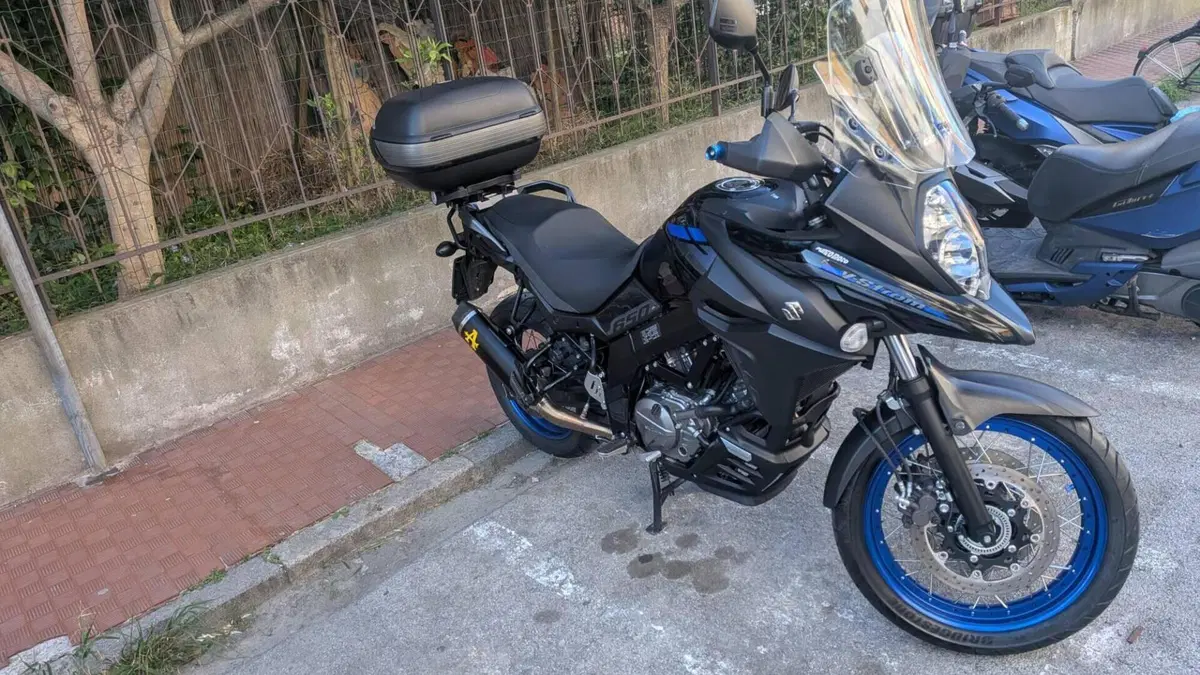 Suzuki V-Strom 650XT (2021 - 25) 