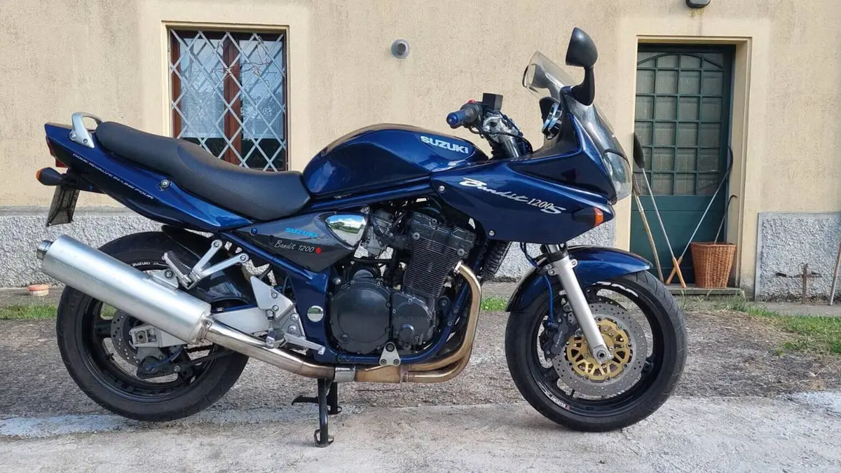Suzuki GSF 1200 Bandit (2001 - 06)  (3)