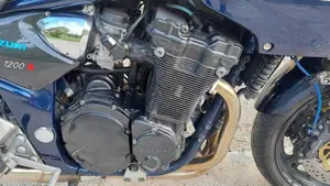 Suzuki GSF 1200 Bandit (2001 - 06)  (7)