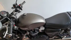 Triumph Speed Twin 900 (2023 - 24)  (5)