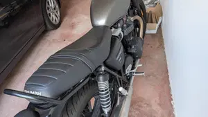 Triumph Speed Twin 900 (2023 - 24)  (6)