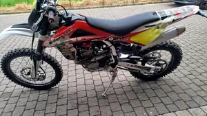 Husqvarna TE 310 (2009)  (4)