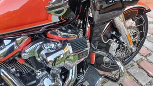 Harley-Davidson CVO Road Glide Limited (2022)  (6)