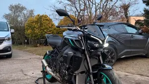 Yamaha MT-10 (2022 - 26)  (4)
