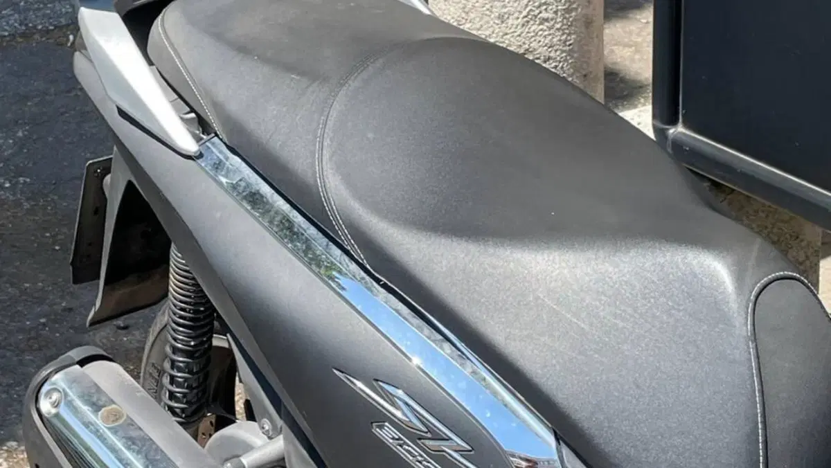Honda SH 300 i ABS (2016 - 20)  (6)