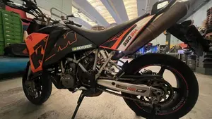 KTM 950 Supermoto (2006 - 08)  (3)