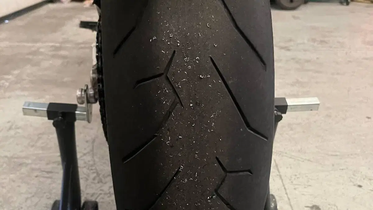 KTM 950 Supermoto (2006 - 08)  (5)