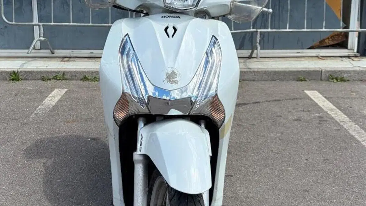 Honda SH 150i ABS (2013 - 16)  (2)