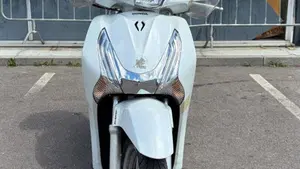 Honda SH 150i ABS (2013 - 16)  (2)