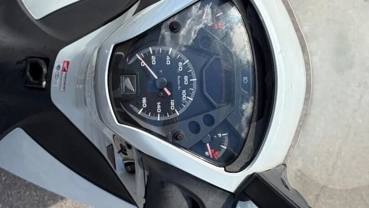 Honda SH 150i ABS (2013 - 16)  (6)