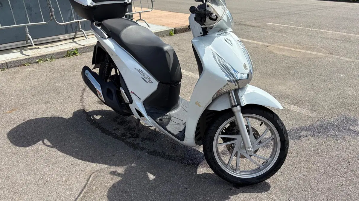 Honda SH 150i ABS (2013 - 16)  (7)