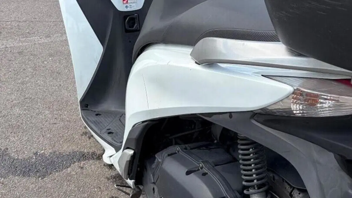 Honda SH 150i ABS (2013 - 16)  (9)