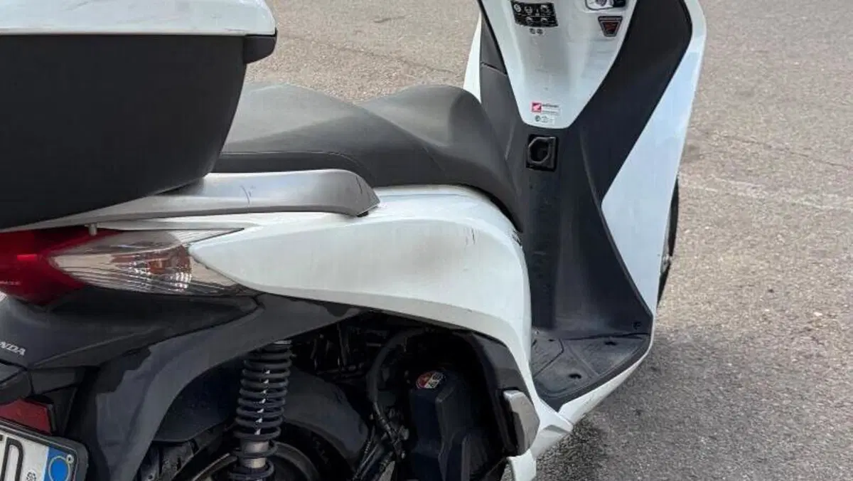 Honda SH 150i ABS (2013 - 16)  (10)
