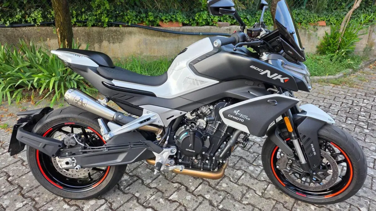 CFMOTO 800NK Advanced (2023 - 26) 