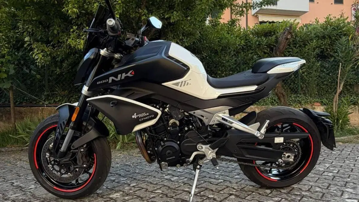 CFMOTO 800NK Advanced (2023 - 26)  (2)