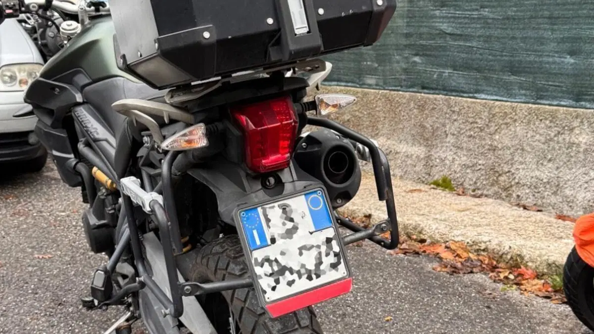 Triumph Tiger 800 XC ABS (2010 - 14)  (5)