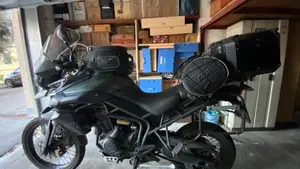 Triumph Tiger 800 XC ABS (2010 - 14)  (6)
