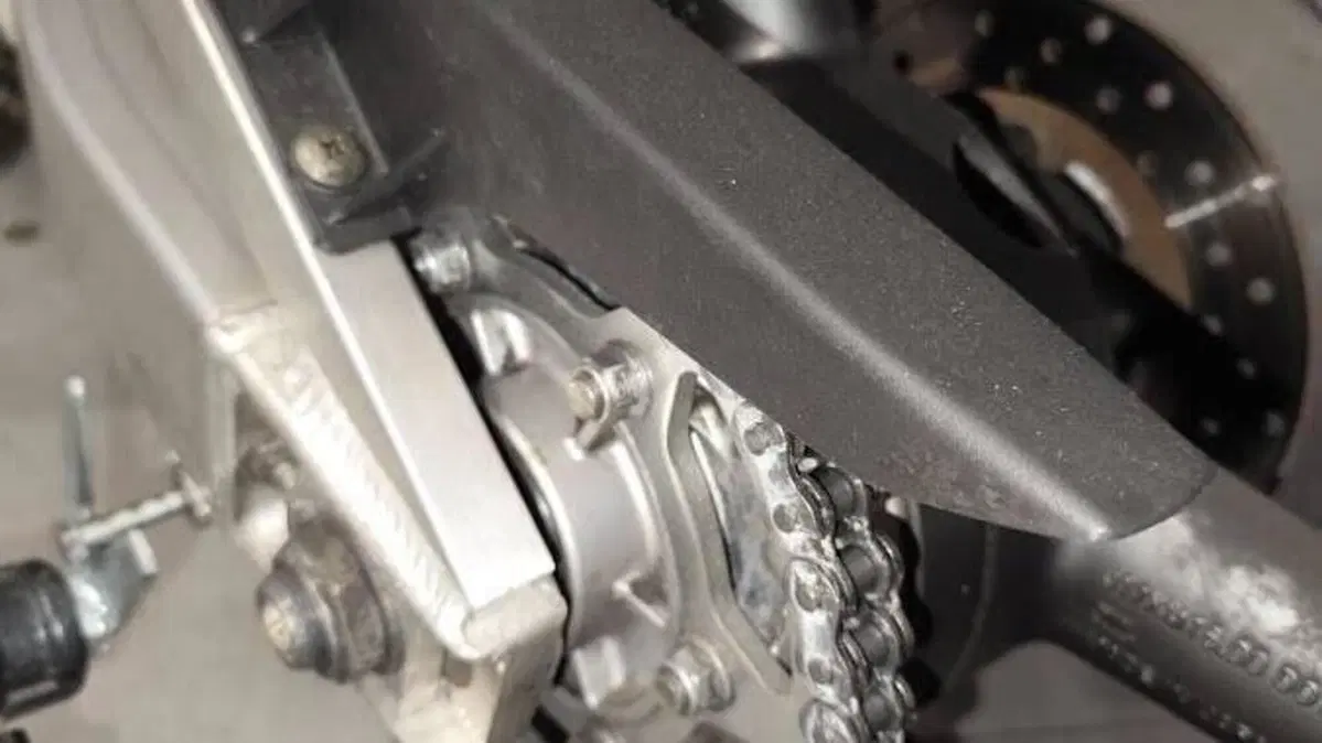 Suzuki GSX R 750 (1996 - 97)  (7)