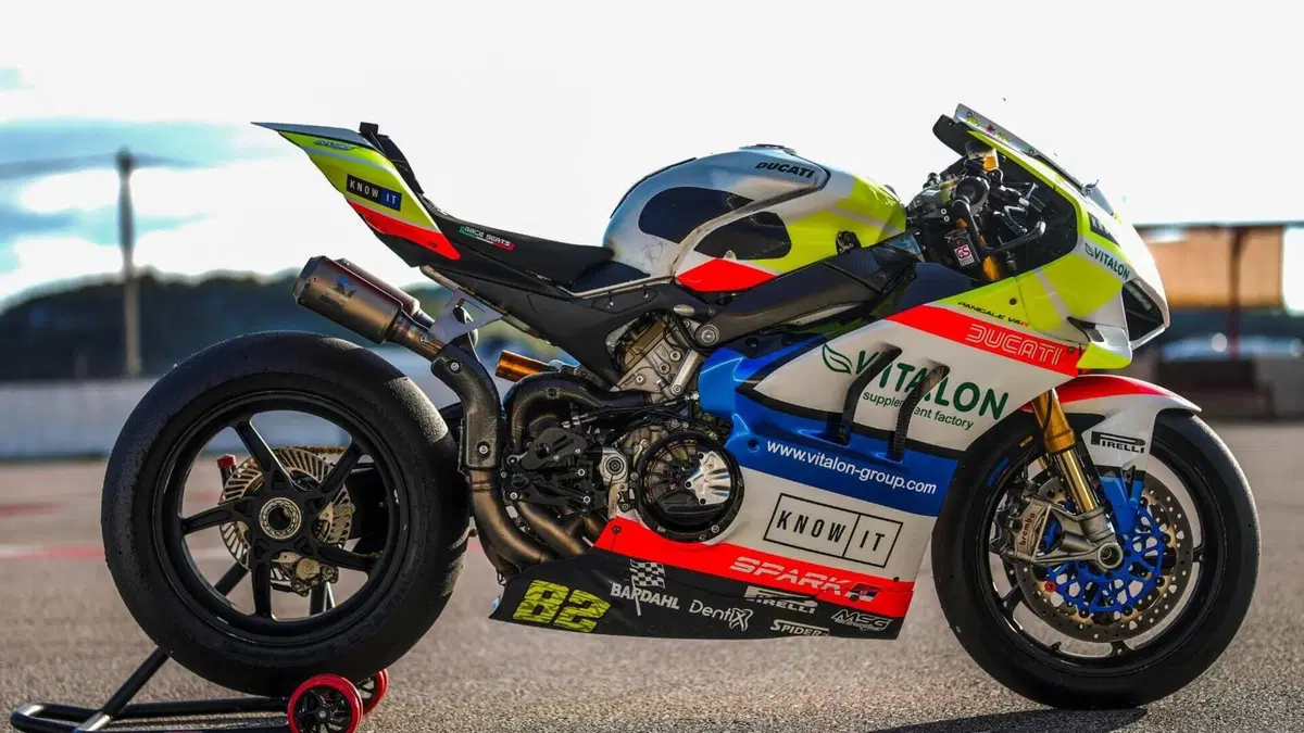 Ducati Panigale V4 R (2023 - 24)  (3)