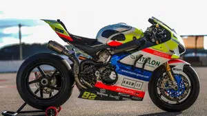 Ducati Panigale V4 R (2023 - 24)  (3)