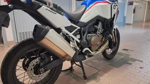 Honda Africa Twin CRF 1100L Urban (2020 - 21)  (3)