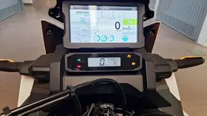 Honda Africa Twin CRF 1100L Urban (2020 - 21)  (10)