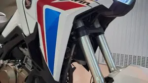 Honda Africa Twin CRF 1100L Urban (2020 - 21)  (11)