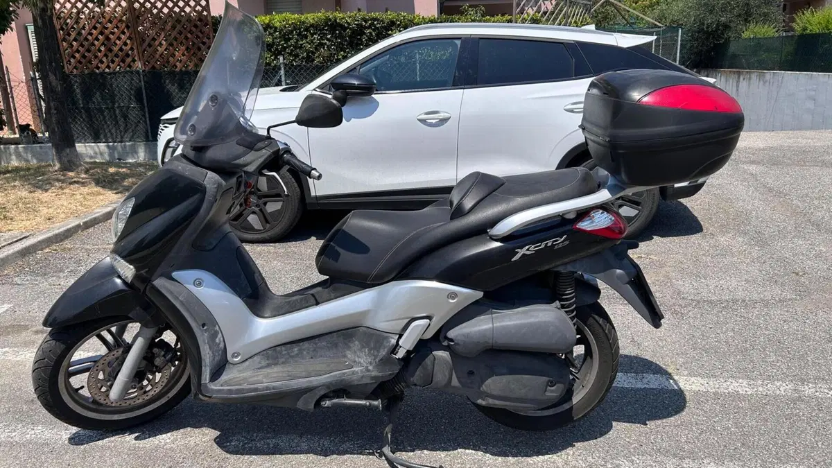 Yamaha X-City 125 (2007 - 16)  (2)