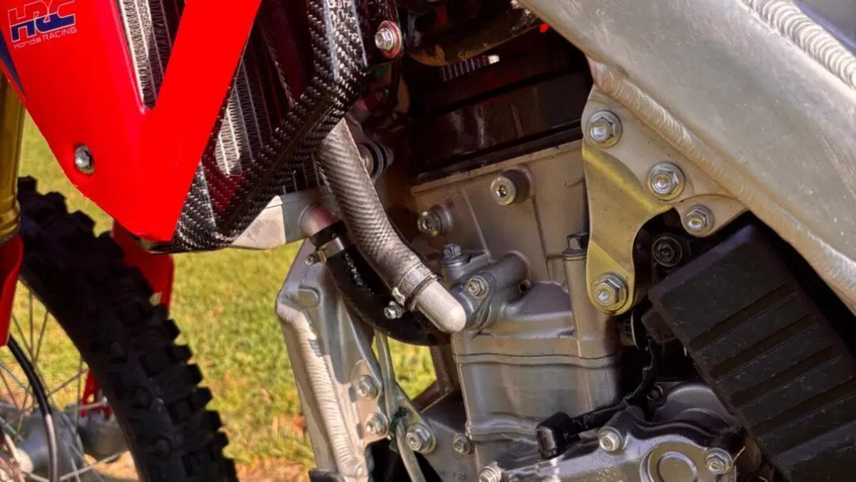 Honda CRF 250R (2025)  (5)