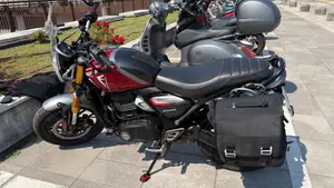 Triumph Speed 400 (2024 - 26)  (2)