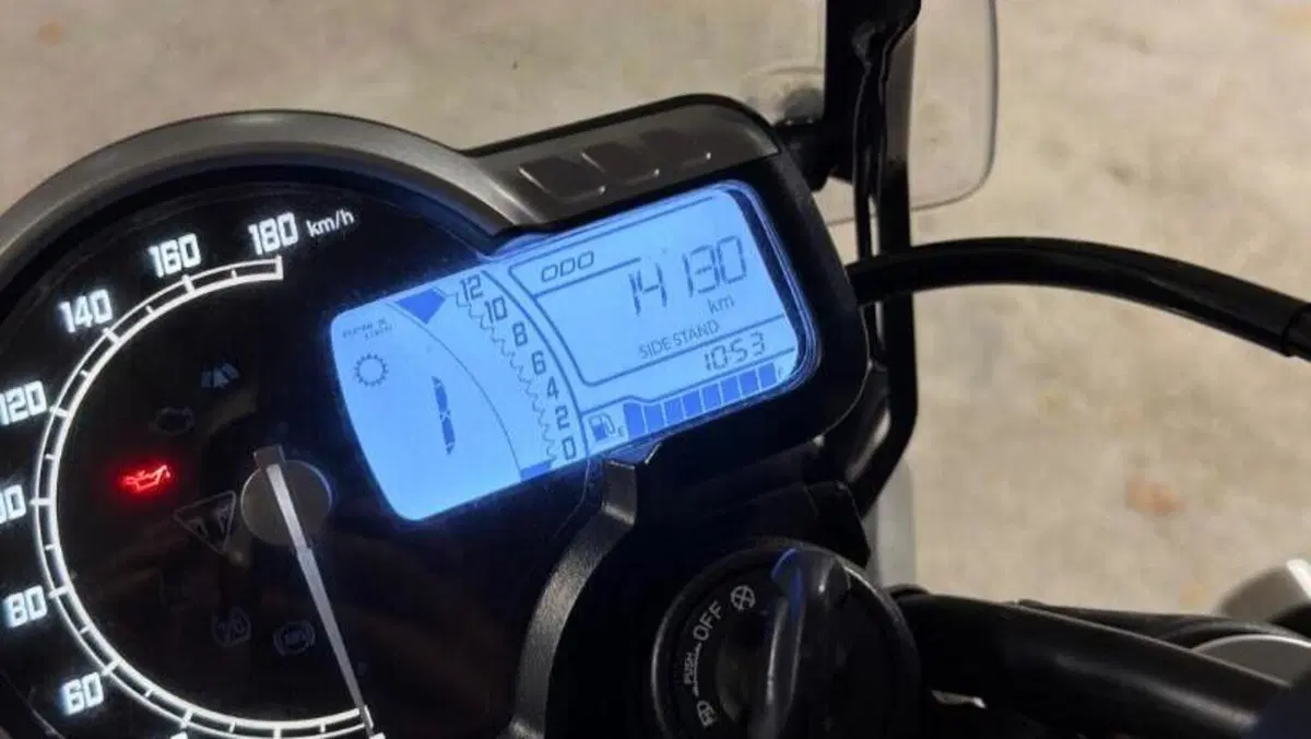 Triumph Speed 400 (2024 - 26)  (3)