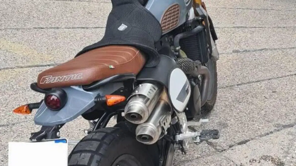 Fantic Motor Caballero 500 Scrambler Deluxe (2021 - 23)  (4)