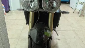 Triumph Street Triple (2007 - 12) 