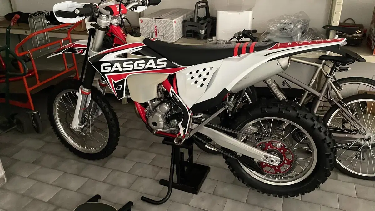 GASGAS EC 350 F (2023)  (3)