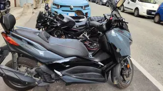 Yamaha X-Max 125 Tech Max (2021 - 24) usata