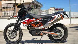 KTM 690 Enduro R (2012 - 17)  (2)