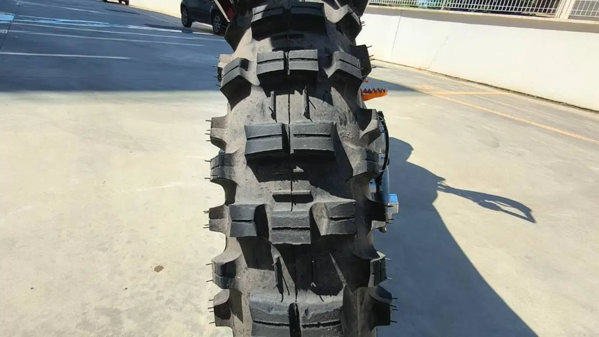KTM 690 Enduro R (2012 - 17)  (12)